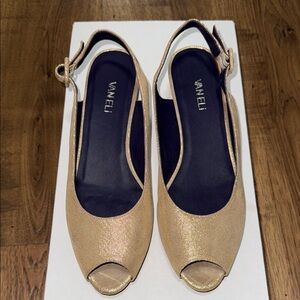 VANELI Women's Shimmering Gold Slingback Heels